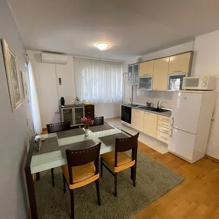 Apartment Old Town Seafront *
