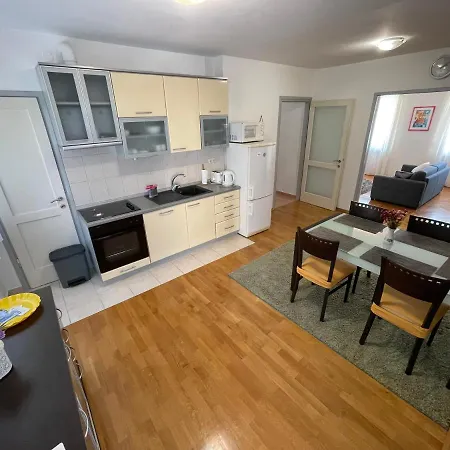 Apartament Old Town Seafront *