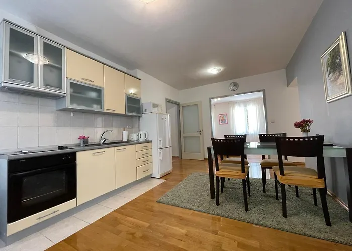 Old Town Seafront Διαμέρισμα